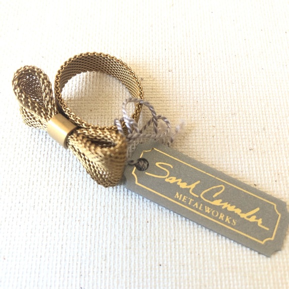 Artisan Sarah Cavender Gold Mesh Bow Ring - Picture 2 of 3